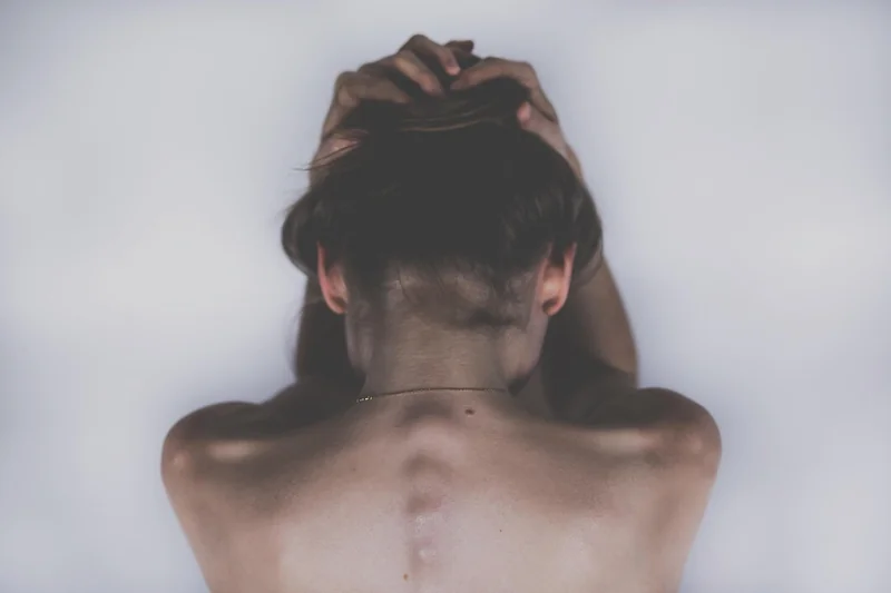 Quand s'inquiéter d'une douleur au côté droit ?