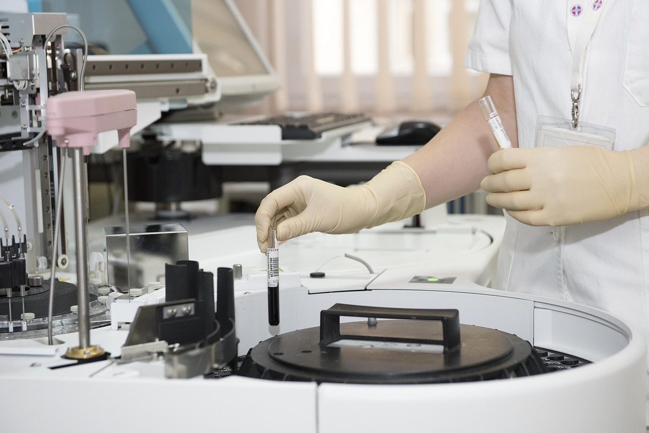 découvrez les dernières avancées médicales, des innovations technologiques aux nouveaux traitements, pour mieux comprendre comment la médecine progresse au service de la santé et du bien-être.